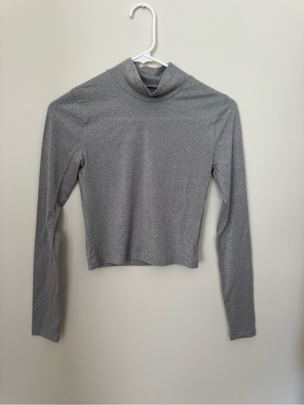 ABERCROMBIE Long Sleeve Silver Metallic Crop Top XS